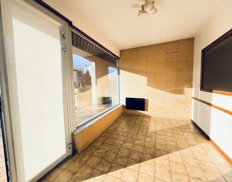 Local commercial - 63 m² - 4 pièces