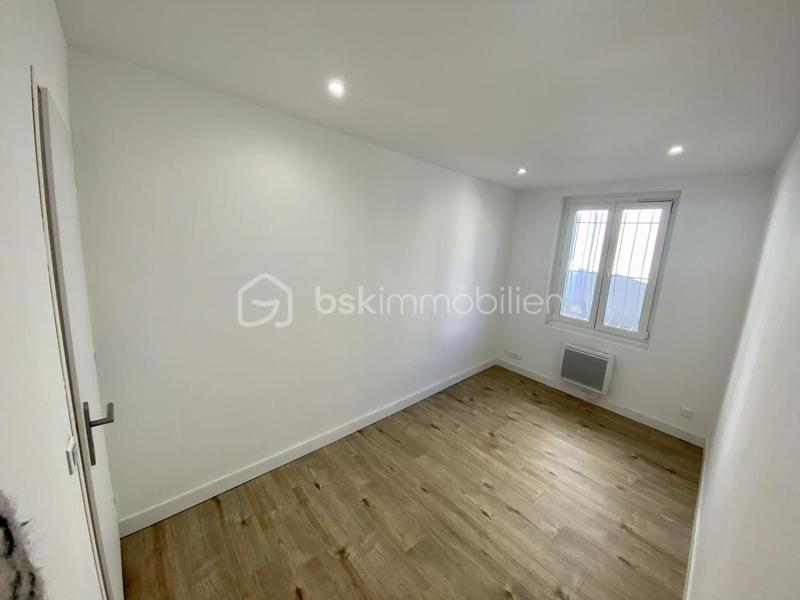 Immeuble - 118 m² - 6 pièces