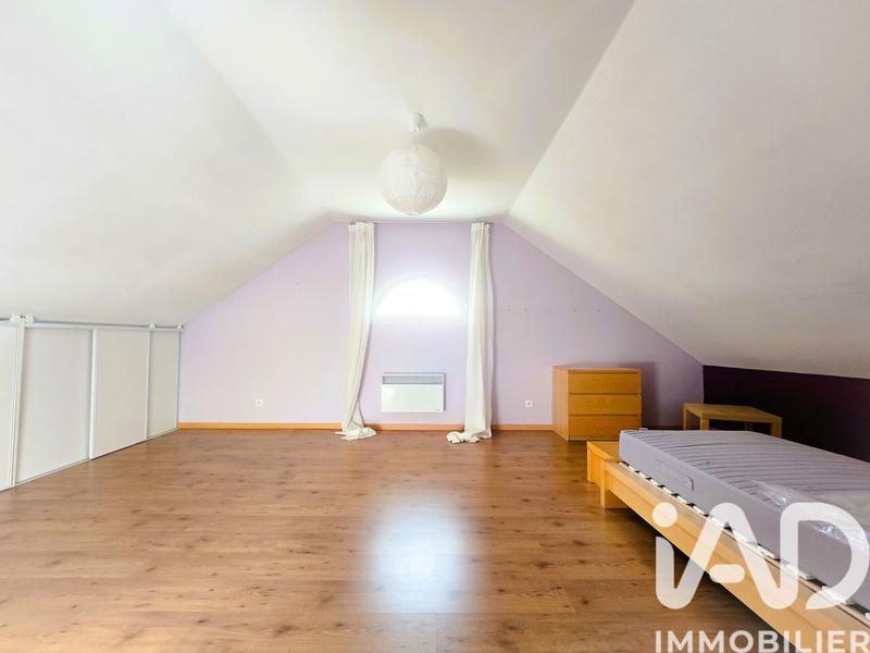 Maison - 147 m² - 7 pièces