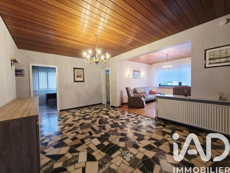 Maison - 183 m² - 10 pièces