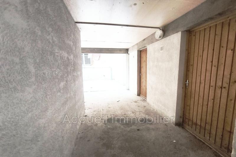 Maison - 270 m² - 14 pièces