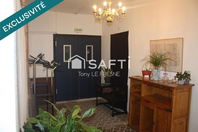 Propriété - 768 m² - 27 pièces