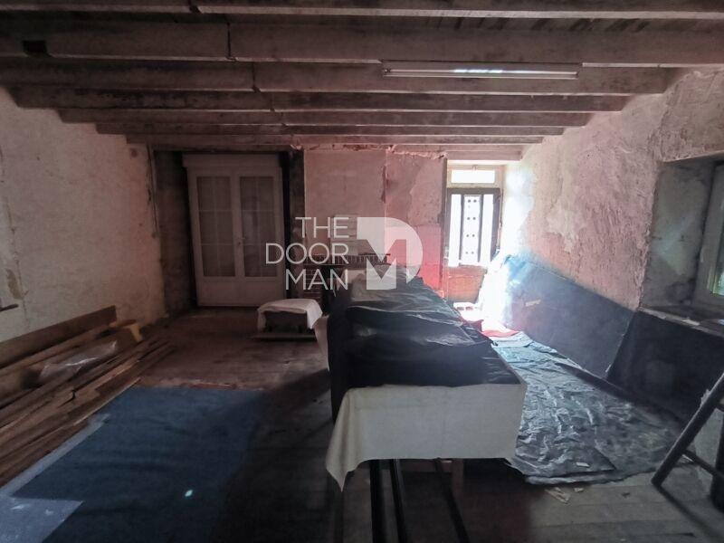 Propriété - 105 m² - 5 pièces