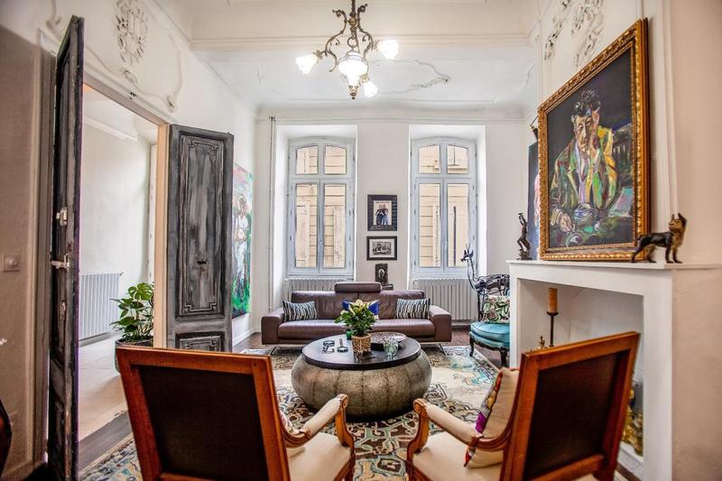 Maison - 446 m² - 12 pièces