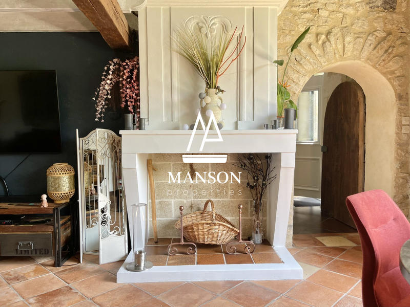 Maison ancienne - 298 m² - 12 pièces