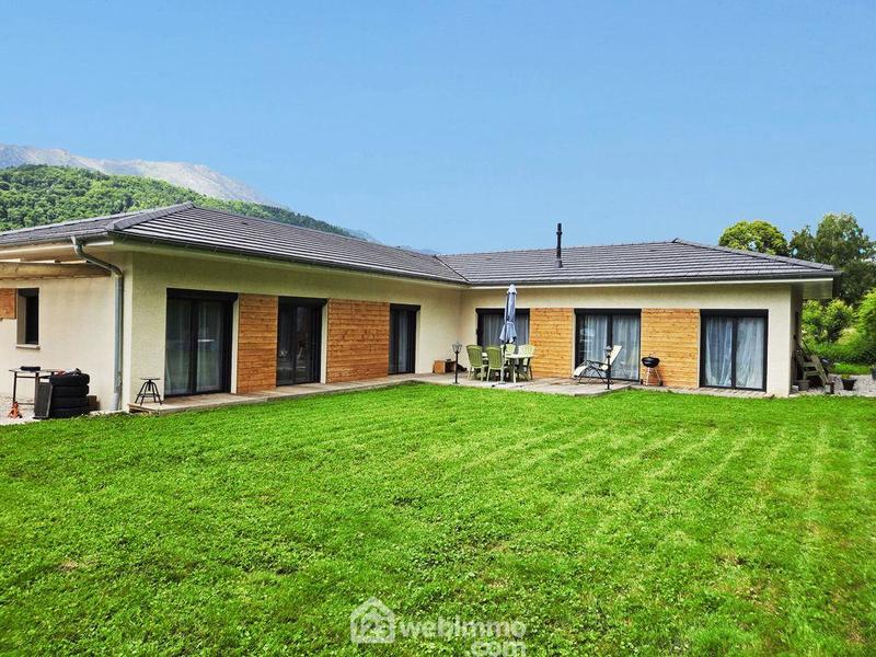 Maison - 135 m² - 5 pièces