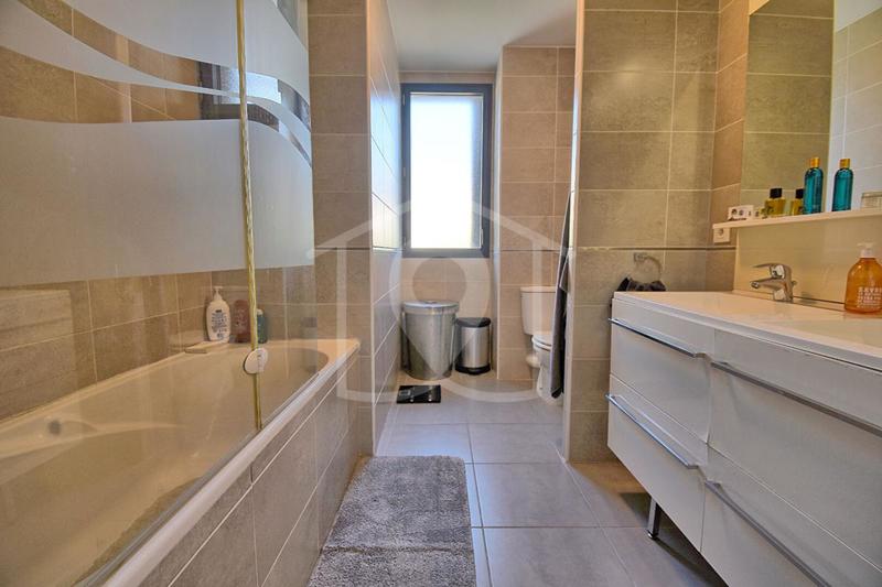 Villa - 94 m² - 4 pièces