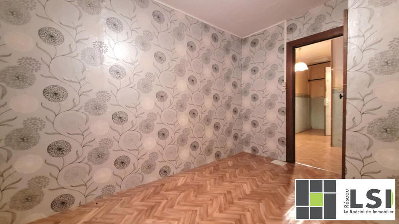 Maison - 95 m² - 6 pièces