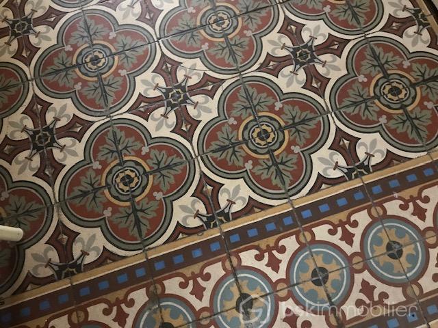 Immeuble - 730 m² - 44 pièces