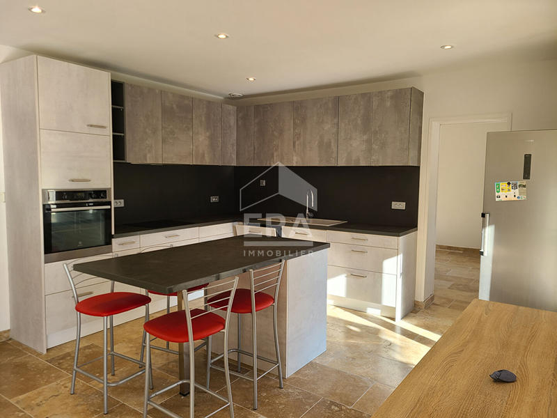 Maison - 120 m² - 4 pièces