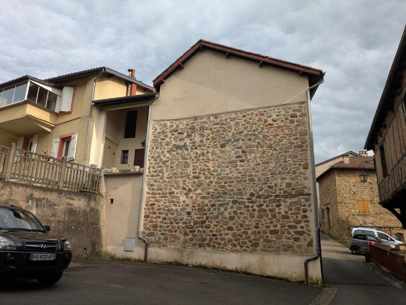 Maison - 80 m² - 5 pièces