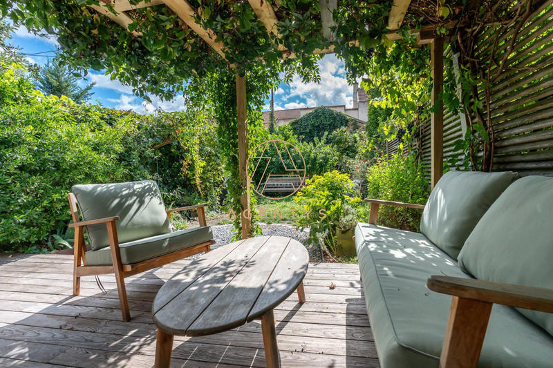 Maison - 95 m² - 7 pièces