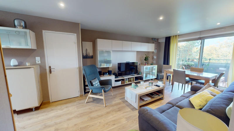 Appartement - 84 m² - 4 pièces