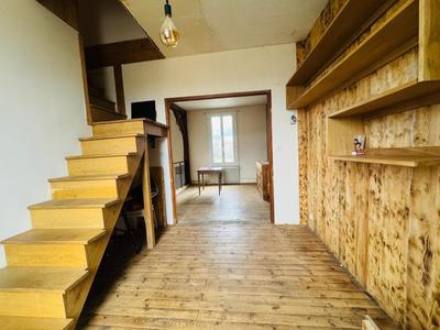 Maison de village - 94 m² - 5 pièces