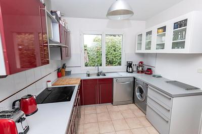 Maison - 102 m² - 5 pièces