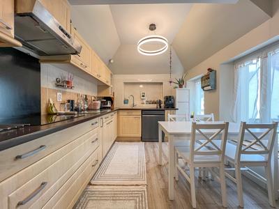 Immeuble - 95 m² - 4 pièces