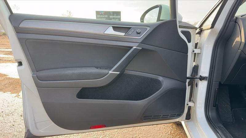 Volkswagen Golf VII 1.6 Tdi 105 Confortline