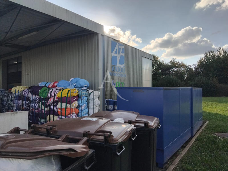 Local d'activité / Entrepôt - 800 m²