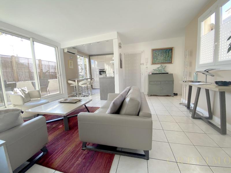 Appartement - 81 m² - 4 pièces