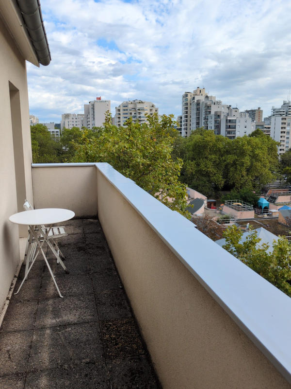 Appartement - 84 m² - 4 pièces