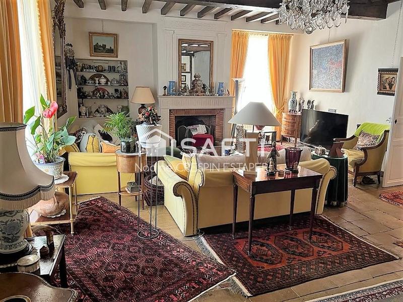 Maison - 400 m² - 11 pièces