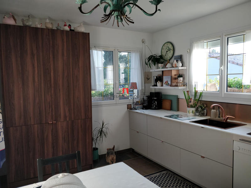 Maison - 200 m² - 6 pièces