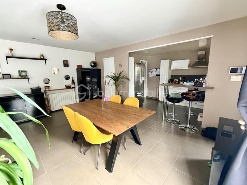 Maison - 88 m² - 4 pièces