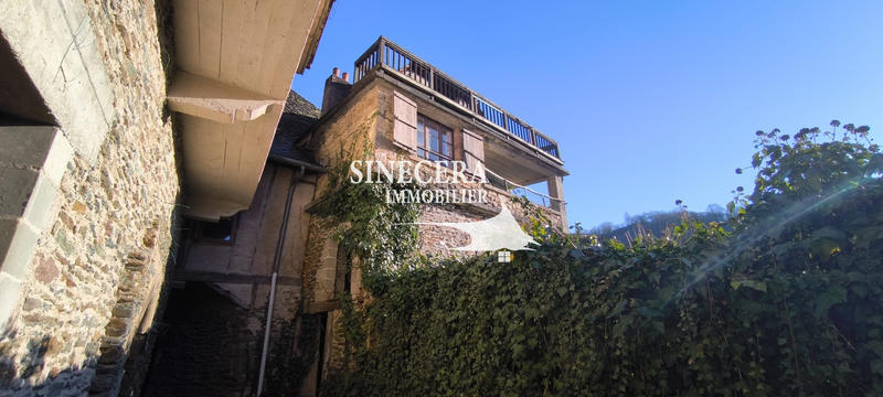 Maison - 126 m² - 7 pièces