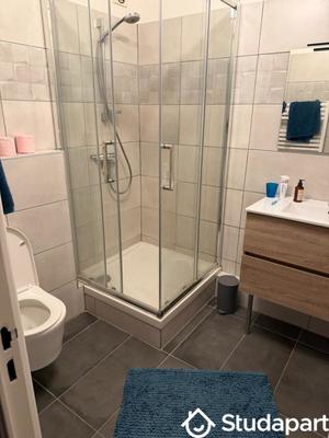 Chambre - 12 m² - 1 pièce