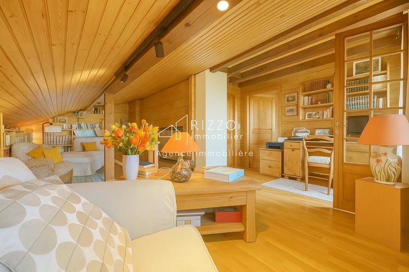 Maison - 145 m² - 5 pièces