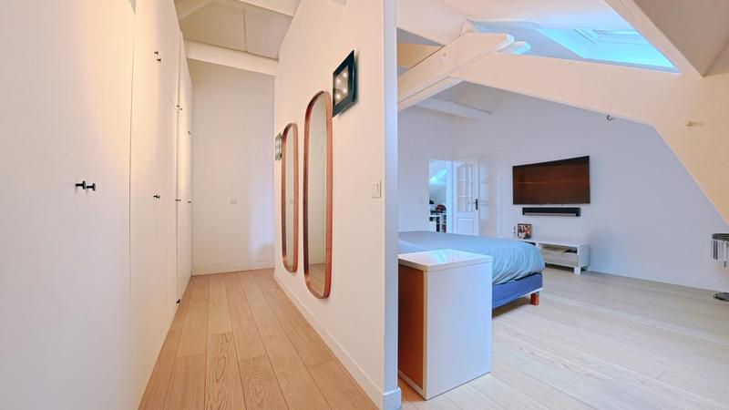 Appartement - 140 m² - 4 pièces