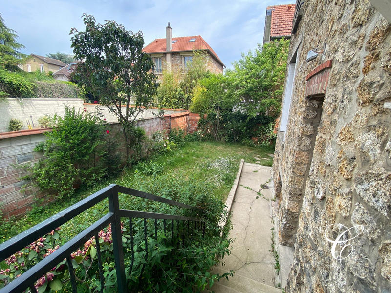 Maison ancienne - 183 m² - 8 pièces