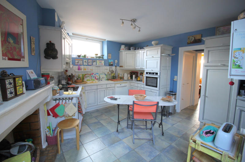 Maison - 226 m² - 7 pièces
