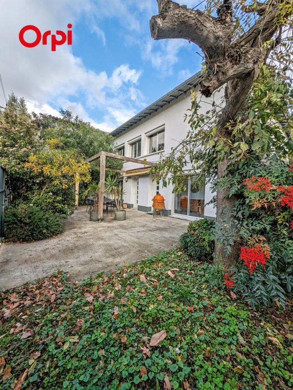 Villa - 169 m² - 7 pièces