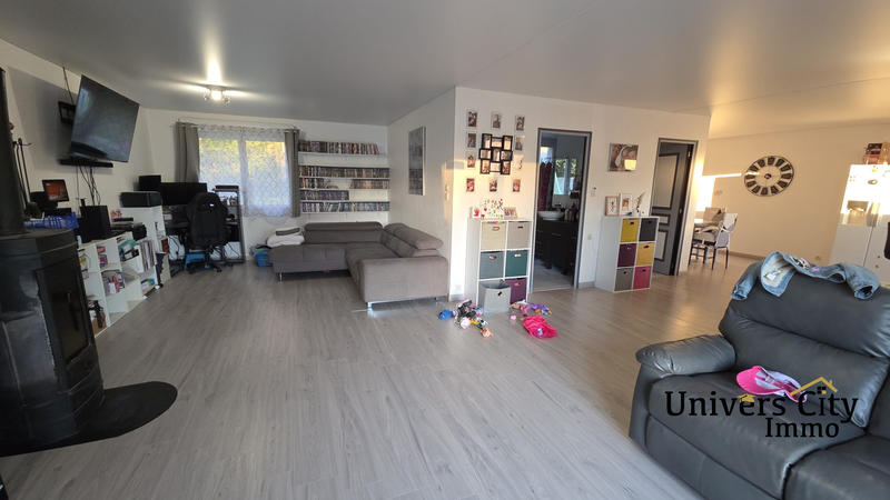 Maison - 128 m² - 4 pièces