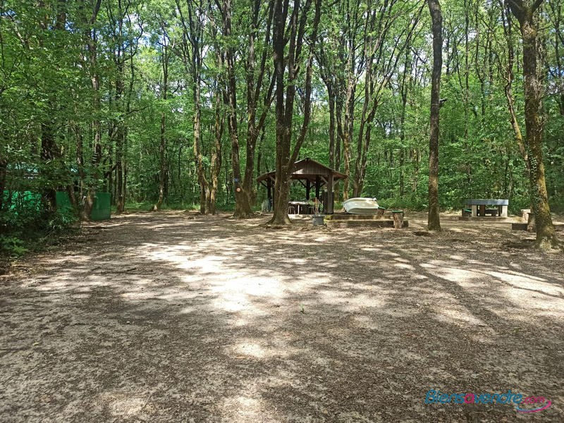 Terrain de loisirs - 100 000 m²