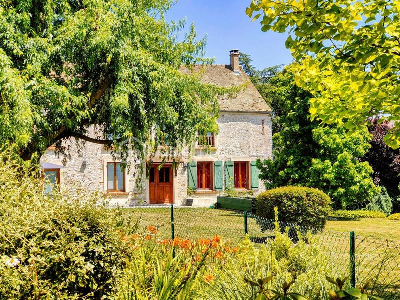 Corps de ferme - 296 m² - 15 pièces