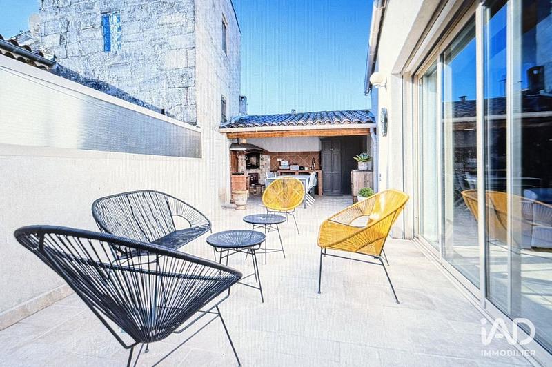 Maison - 200 m² - 4 pièces