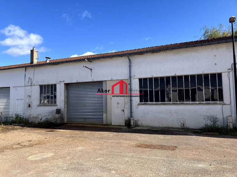 Local d'activités - 177 m² - 3 pièces