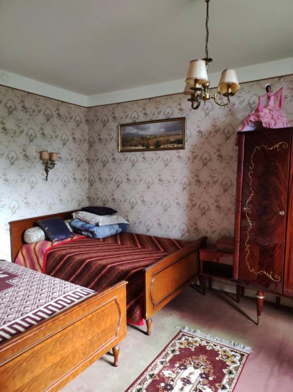 Propriété - 143 m² - 6 pièces