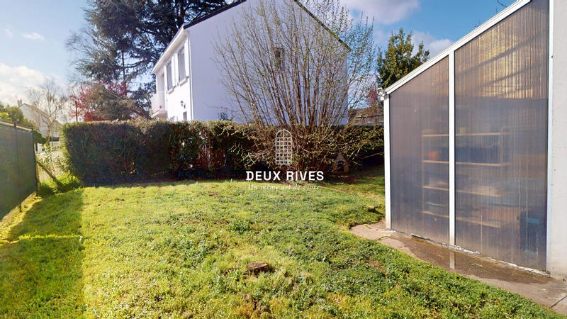 Maison - 97 m² - 4 pièces