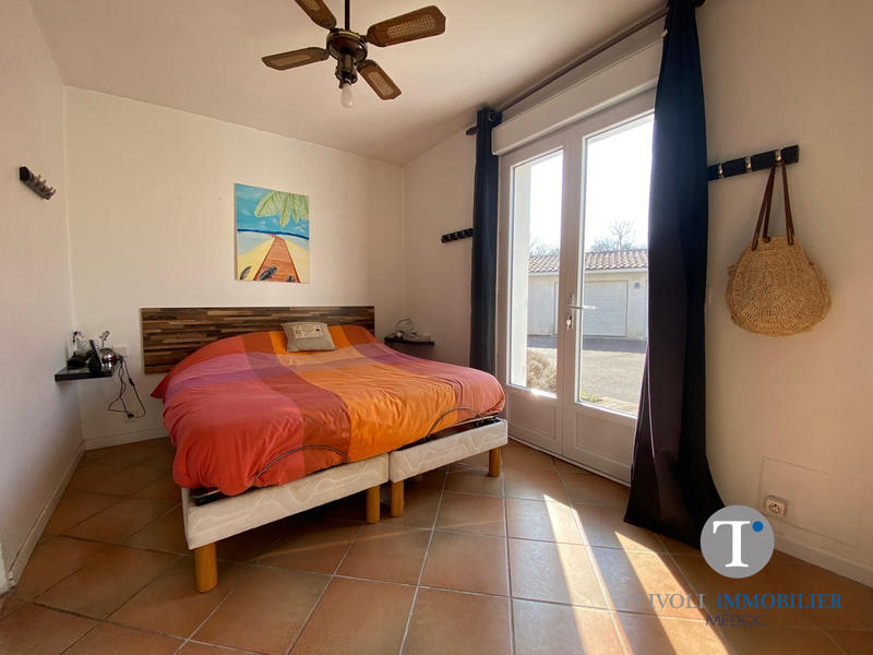 Maison traditionnelle - 140 m² - 6 pièces