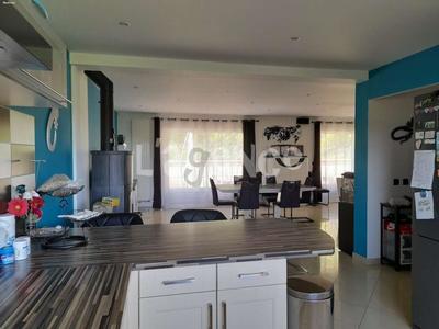 Maison - 136 m² - 6 pièces