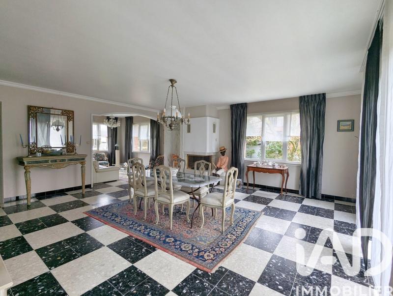 Maison de maîtres - 203 m² - 7 pièces