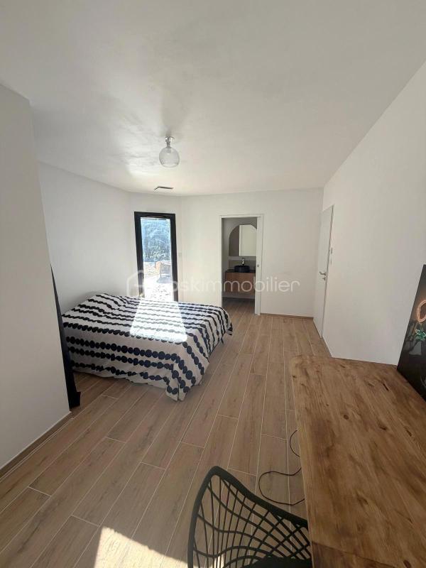 Maison - 128 m² - 5 pièces