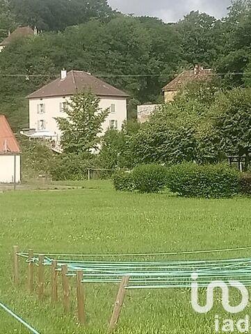 Maison - 240 m² - 10 pièces