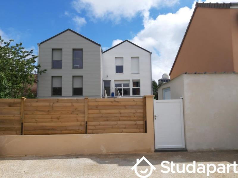 Chambre - 13 m² - 1 pièce