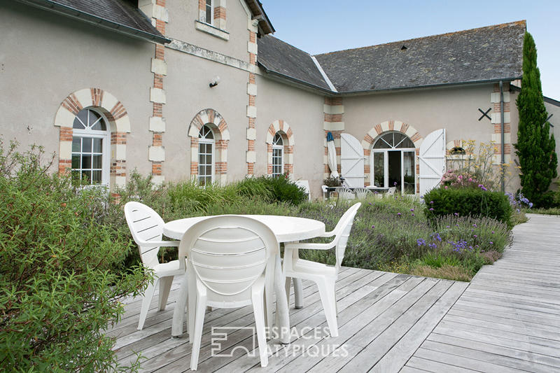 Maison - 220 m² - 7 pièces