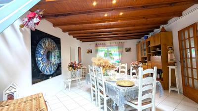 Maison - 191 m² - 8 pièces