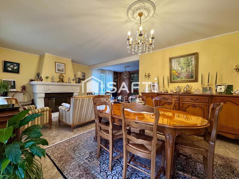 Maison - 155 m² - 5 pièces